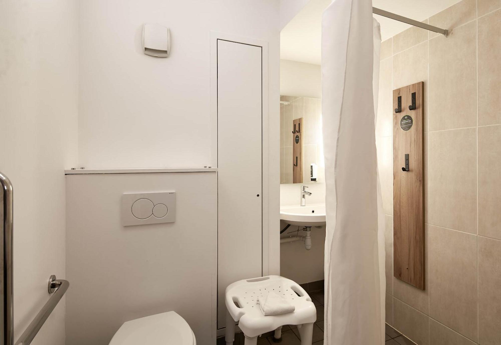 B&B Hotel Cergy Saint Christophe 外观 照片